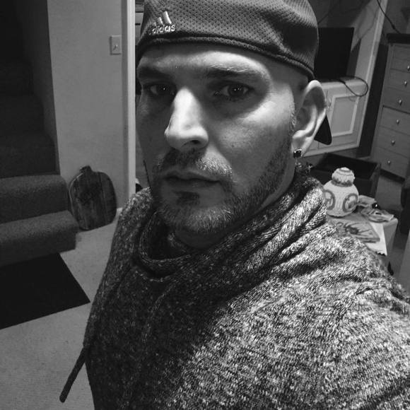 Meet your Posher, Phil - Picture 1 of 1